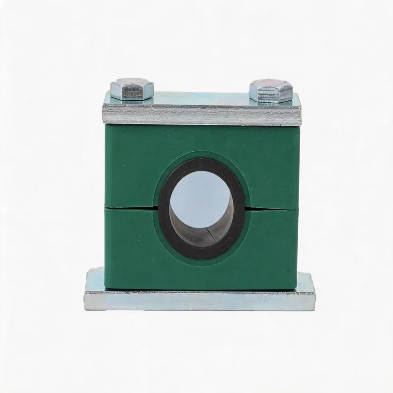 WQL·G30 shockproof plastic pipe clamp — angled view, rubber-lined plastic — DIN 3015-1, ø16–108 mm